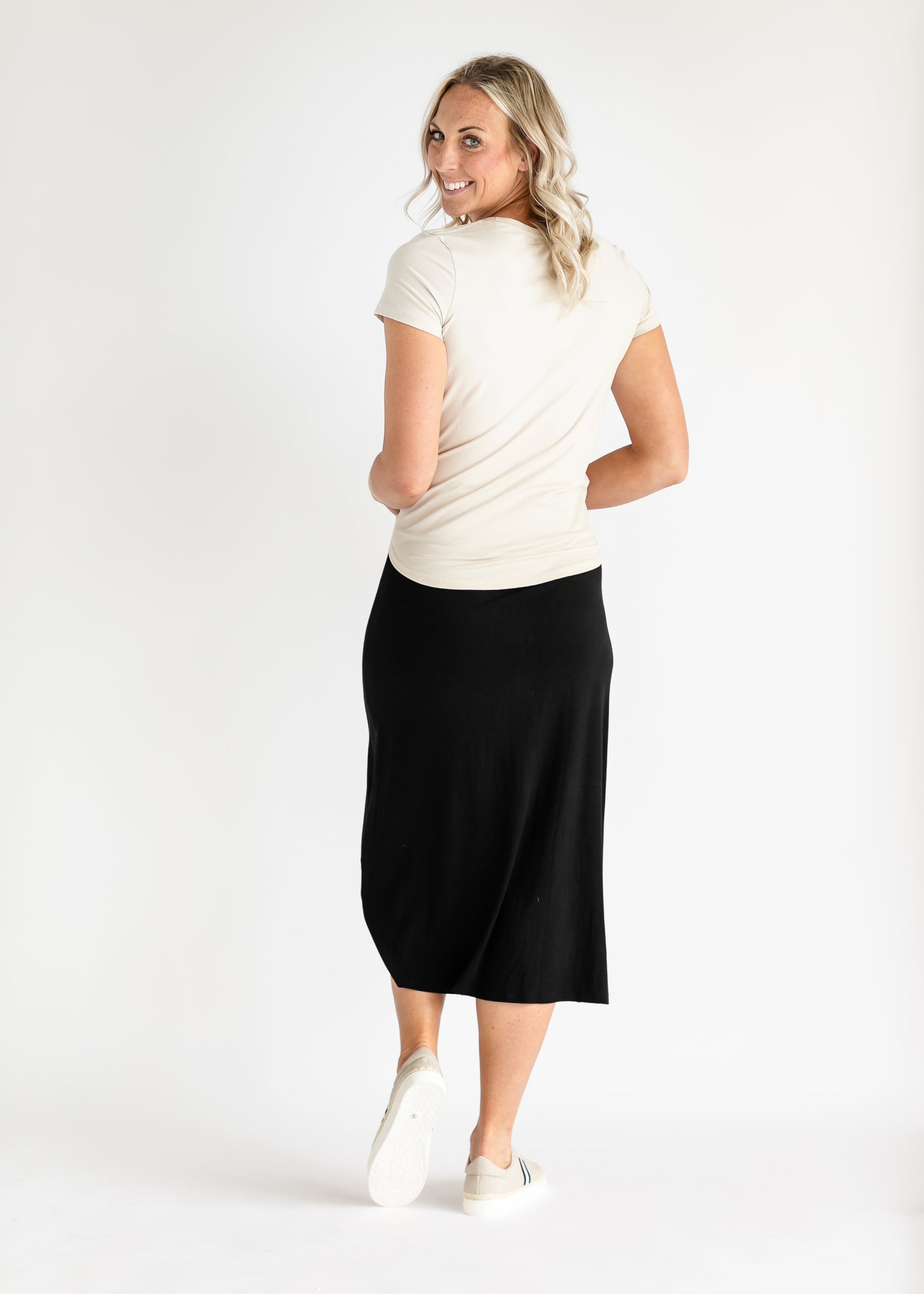 Essential Midi Skirt