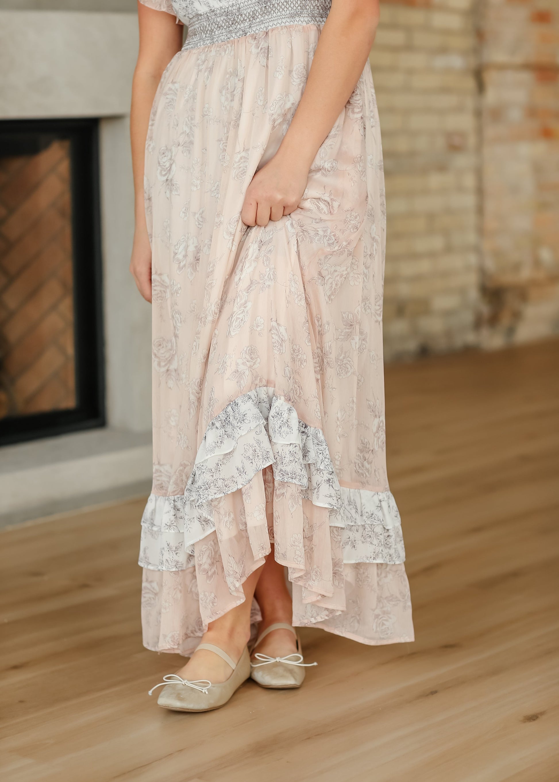 Estelle Floral Midi Dress IC Dresses