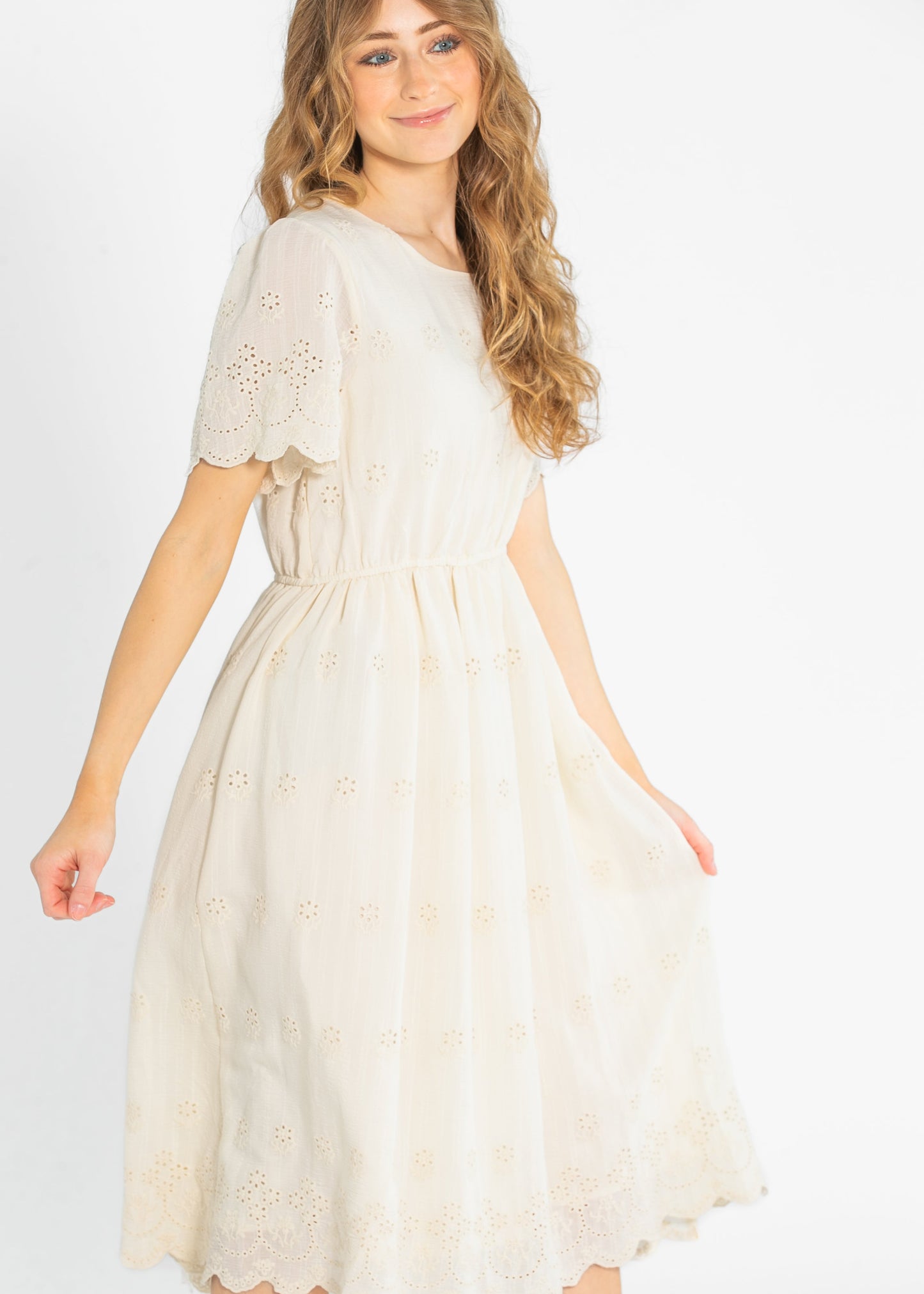 Eyelet Lace Scallop Hem Dress FF Dresses