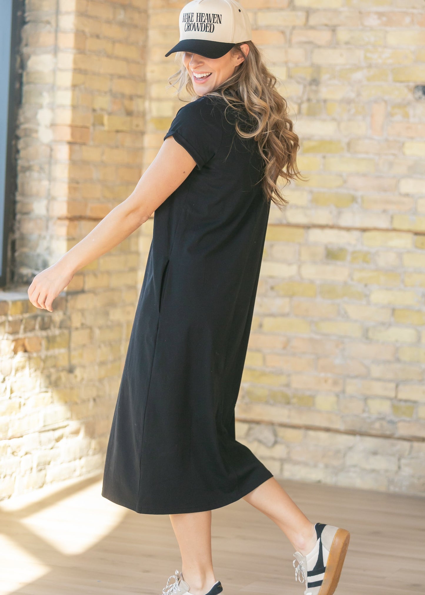Finley V-neck T-shirt Dress IC Dresses