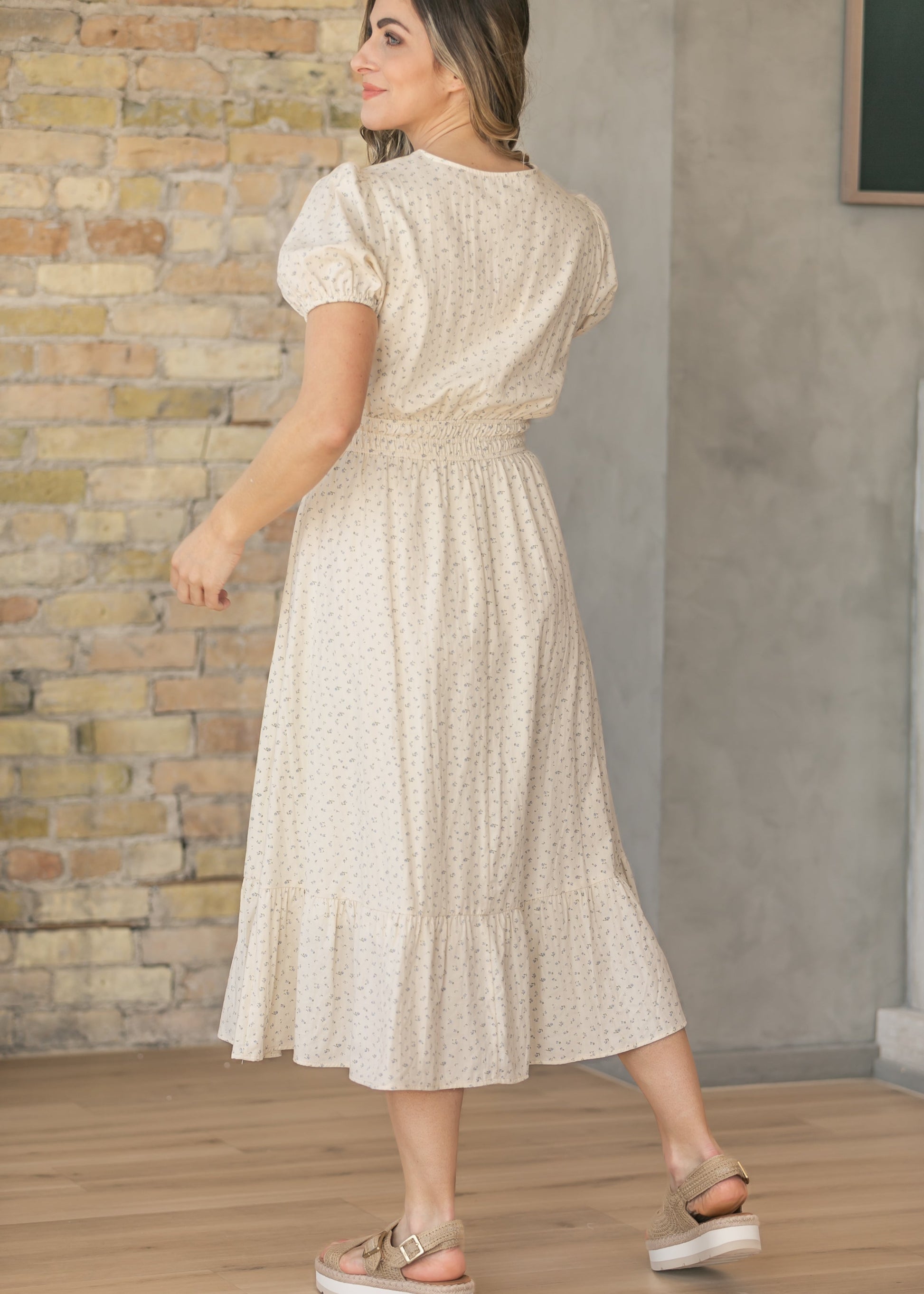 Floral Button V-Neck Midi Dress FF Dresses