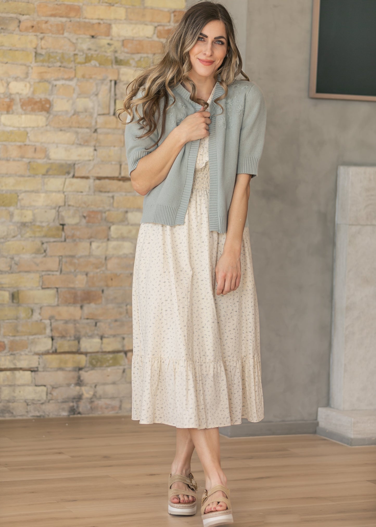 Floral Button V-Neck Midi Dress FF Dresses