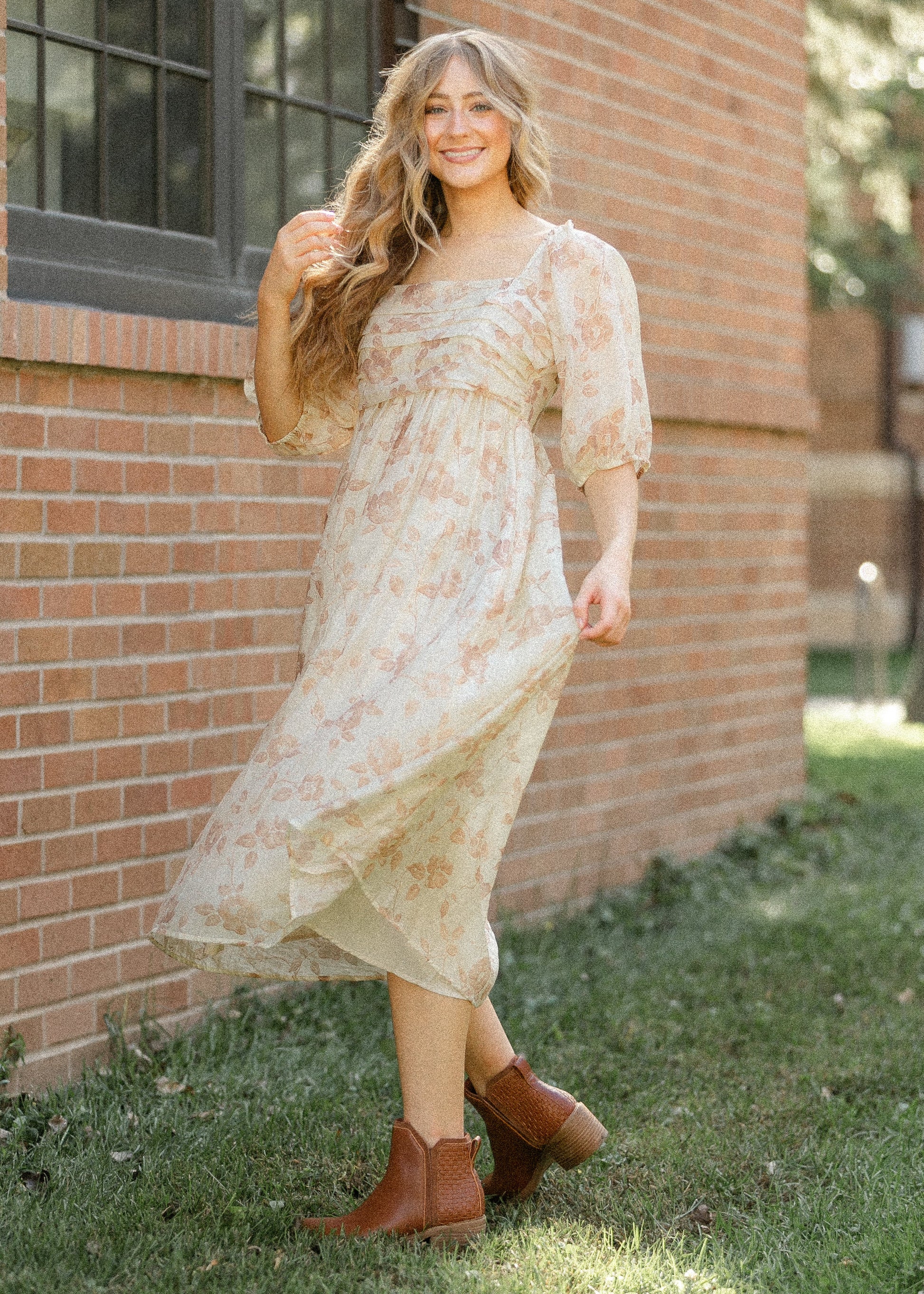 Floral Pleated Bodice Midi Dress FF Dresses