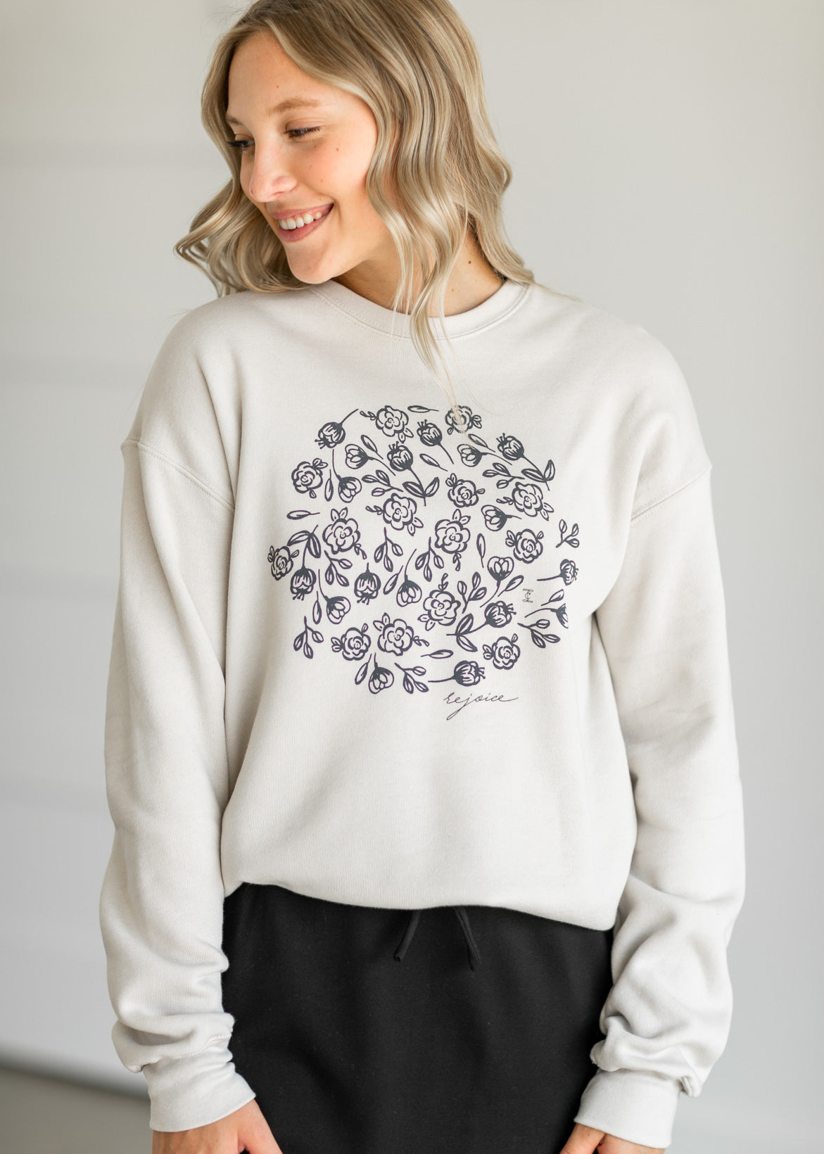 Floral Rejoice Crewneck Sweatshirt Tops