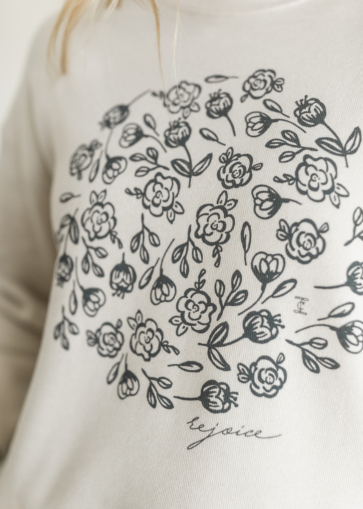 Floral Rejoice Crewneck Sweatshirt Tops