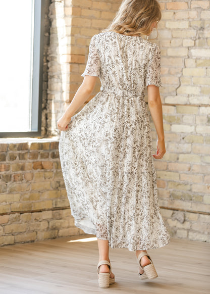 Floral V-neck Short Sleeve Maxi Dress FF Dresses