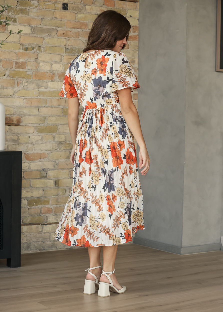 Foliage Print Pleated Midi Dress FF Dresses