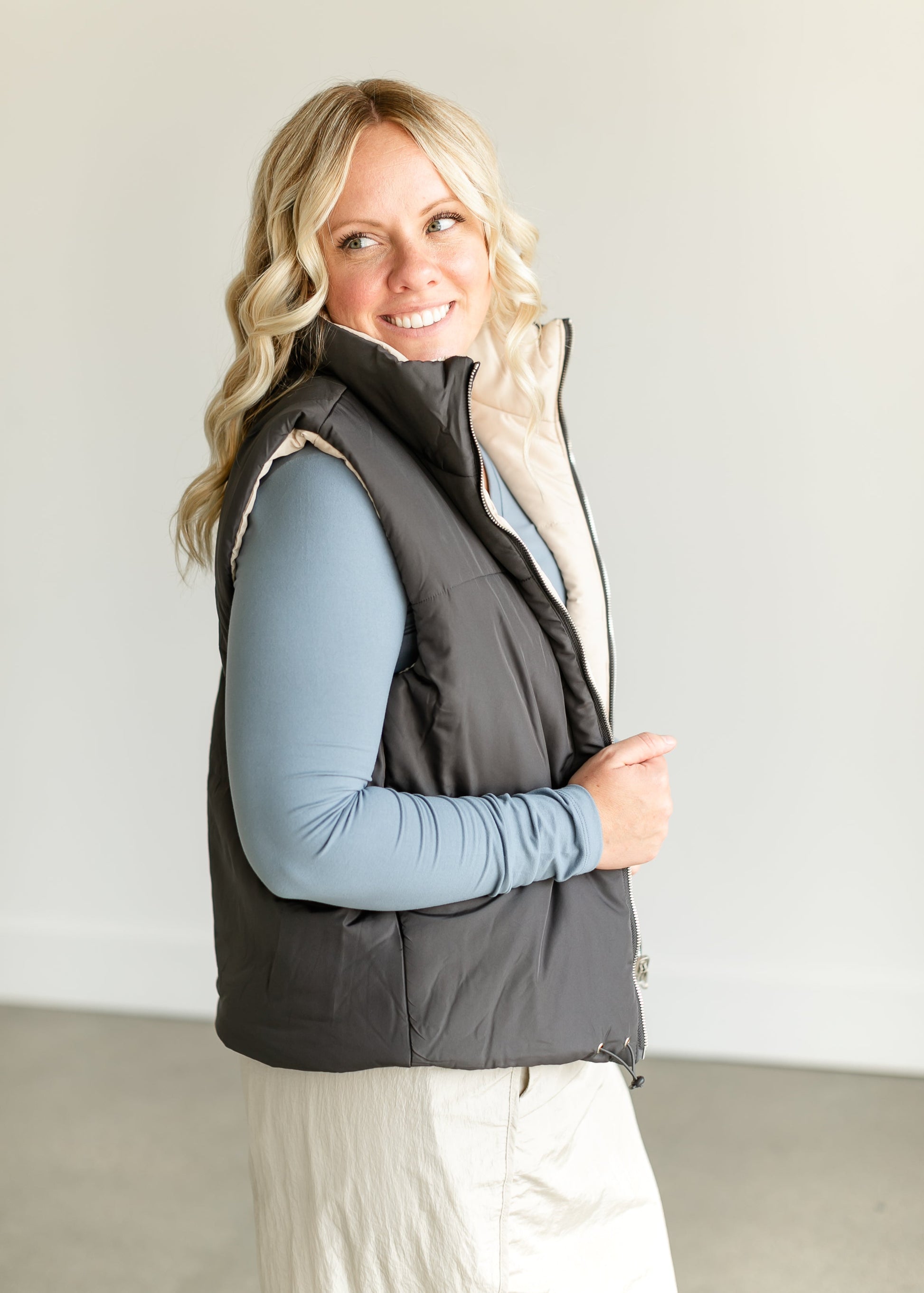 Full Zip Reversible Puffer Vest FF Tops