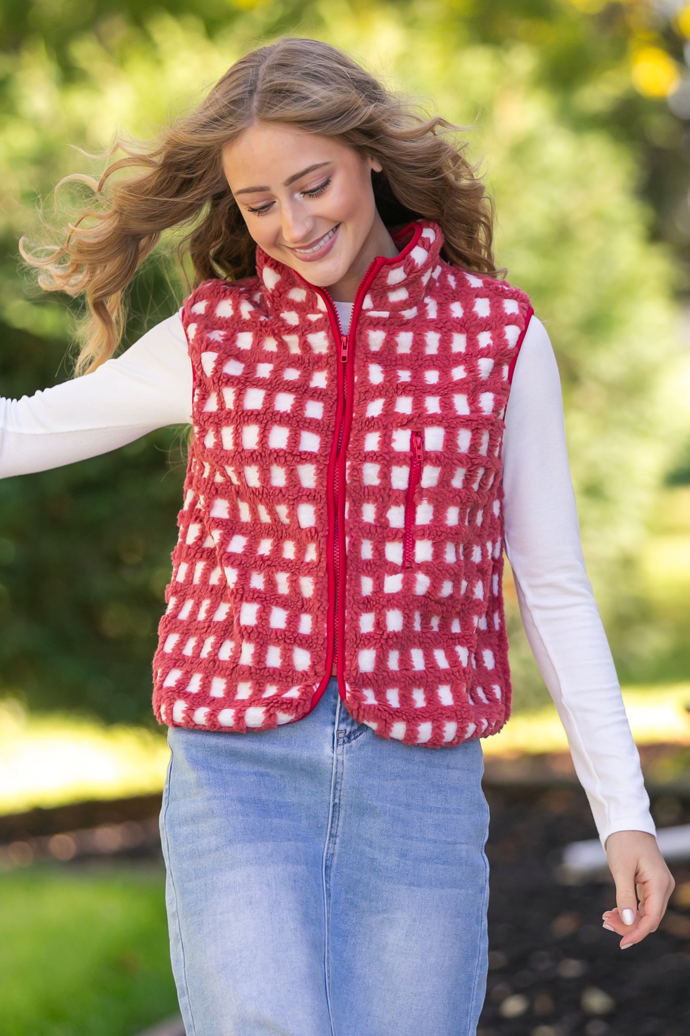 Fuzzy Checkered Zip Vest FF Layering Essentials