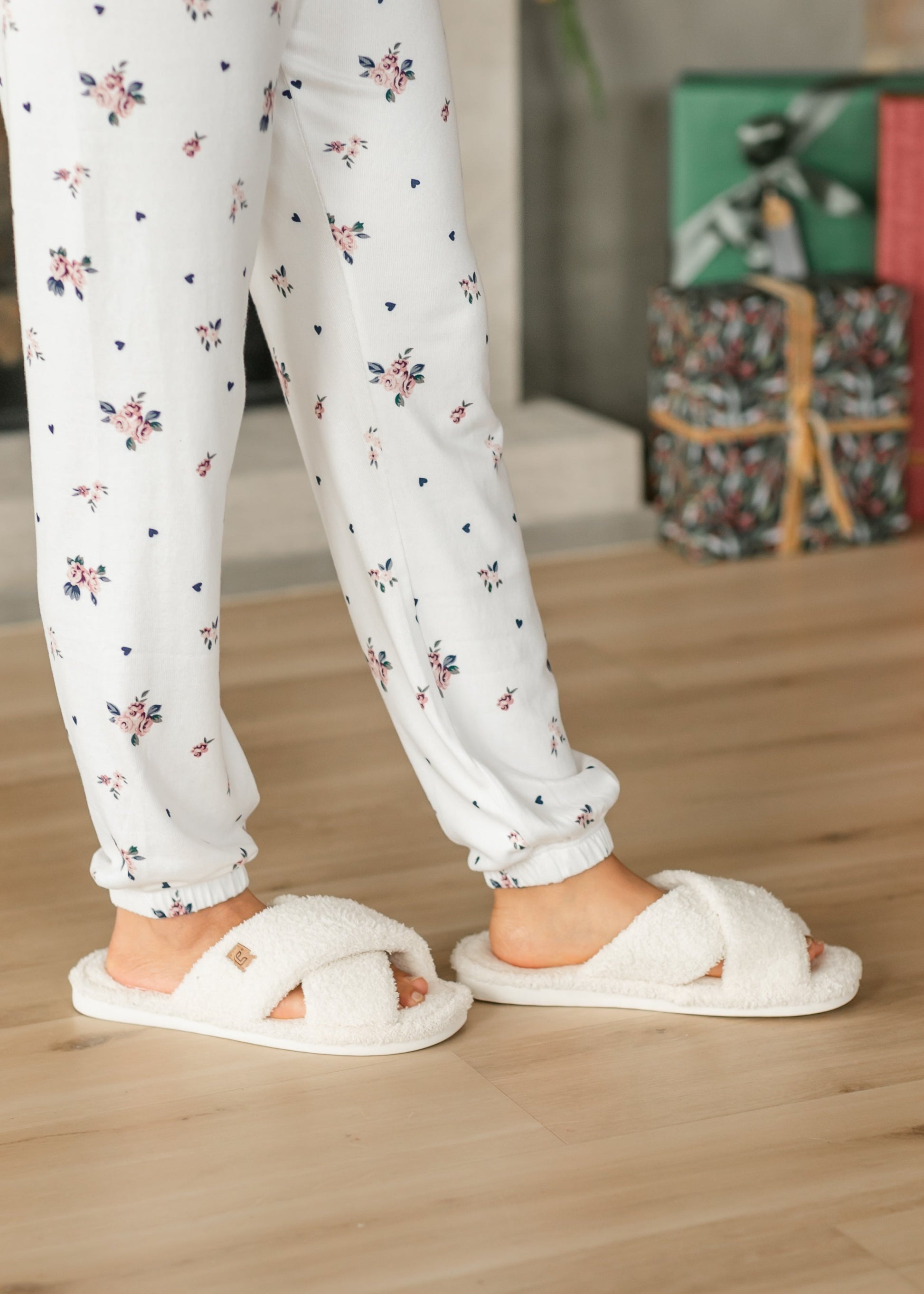 Harsharakesh Bedroom Slippers For Sale Harsharakesh Tommy Hilfiger