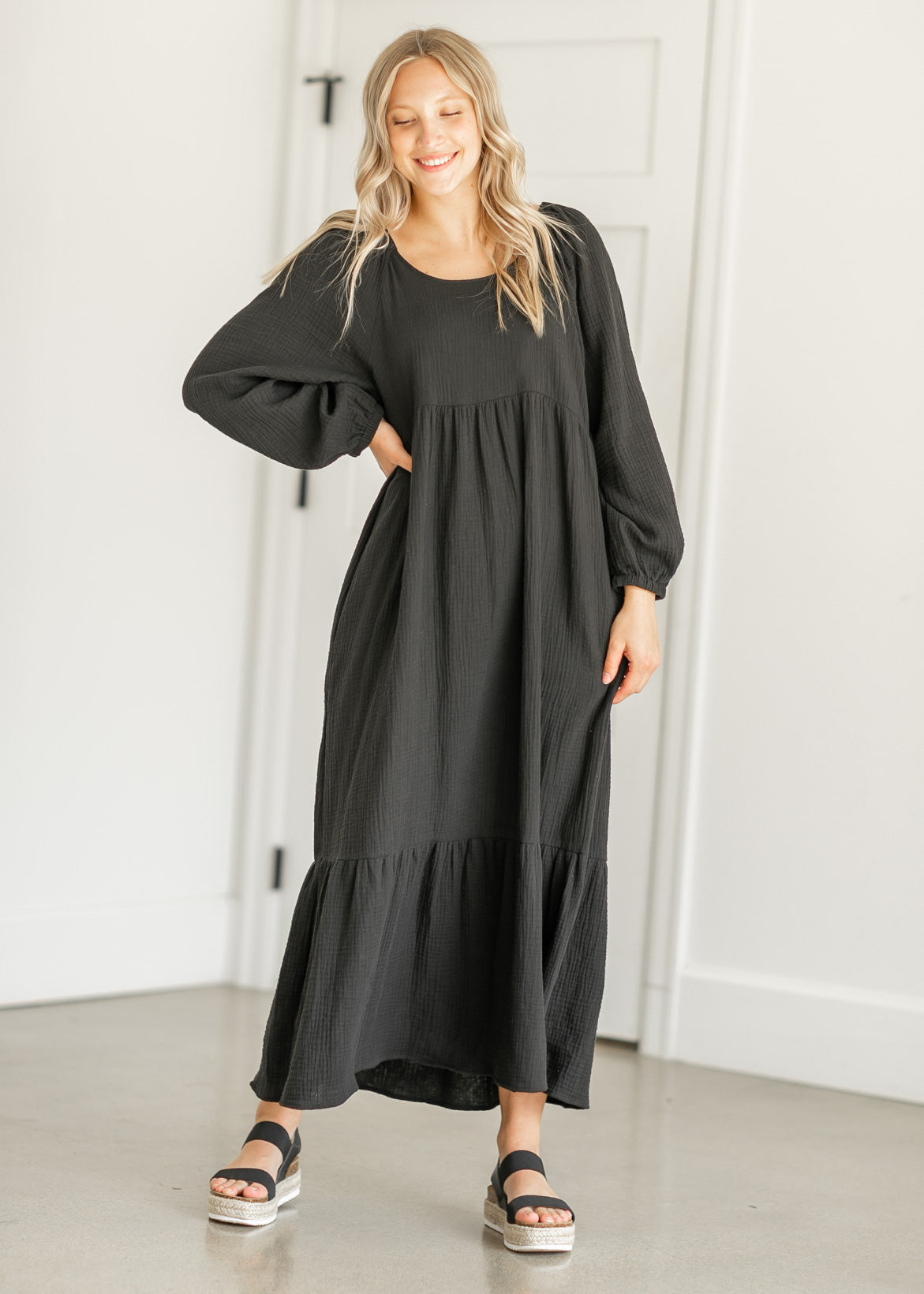 Gauze Ruffle Midi Dress Dresses Black / S