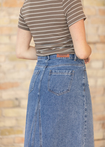 Genevive Medium Wash Maxi Denim Skirt IC Skirts