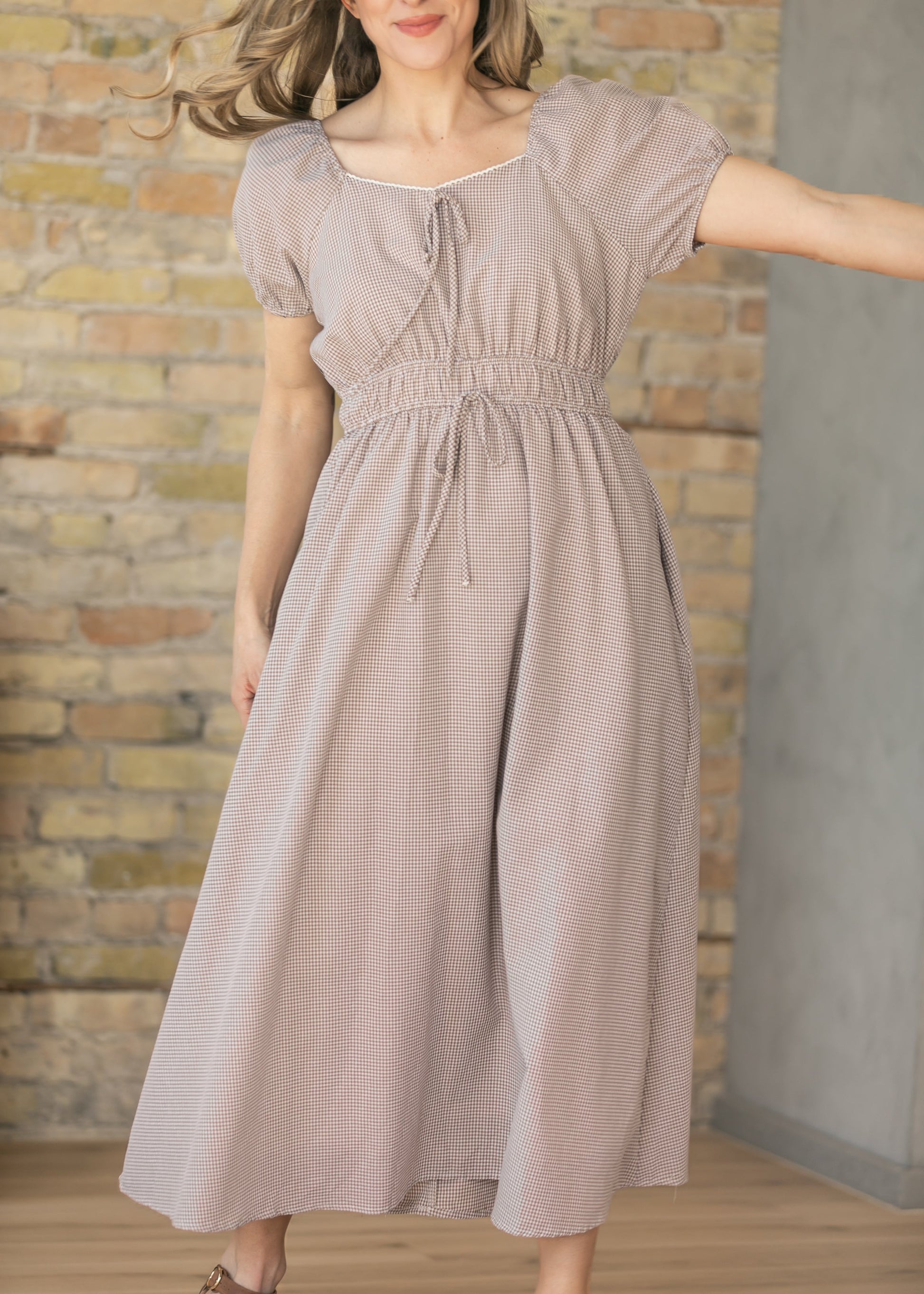 Gingham Sweetheart Neck Maxi Dress