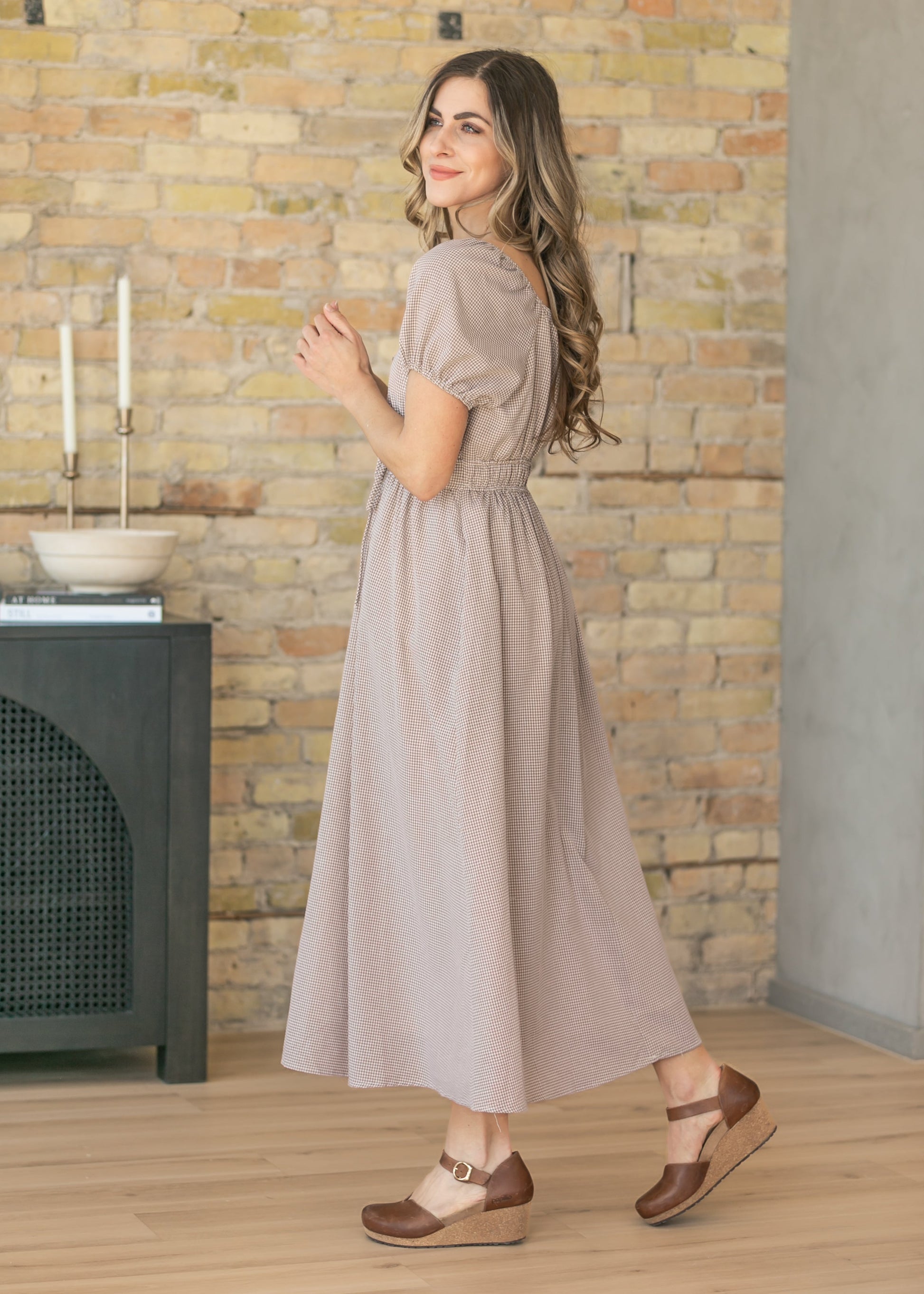 Gingham Sweetheart Neck Maxi Dress