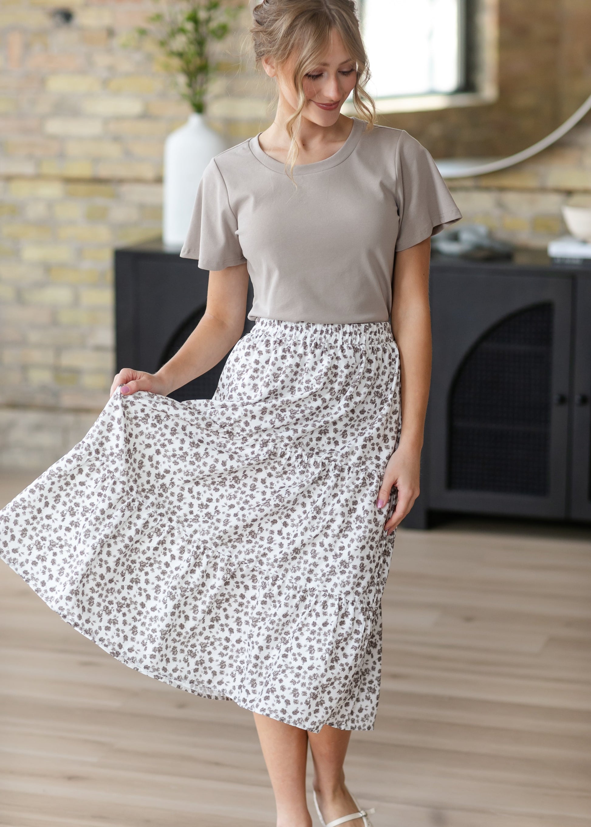 Harlow Tiered Floral Midi Skirt IC Skirts