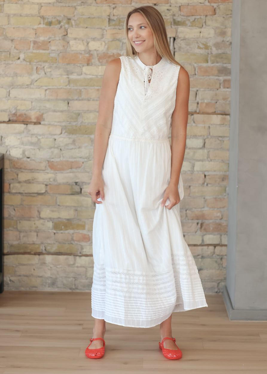 Heartloom® Jolie Eggshell V-Neck Dress FF Dresses