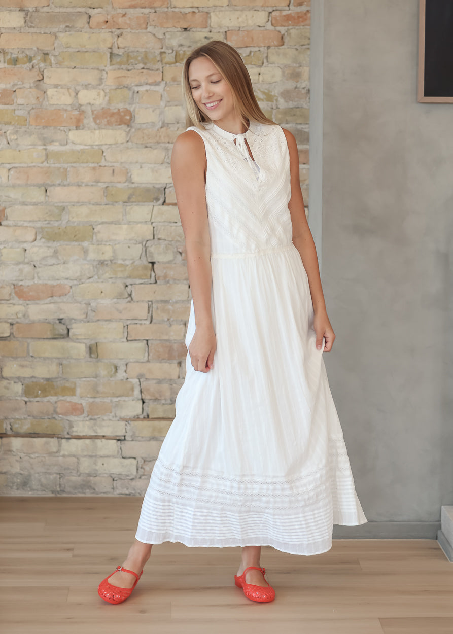 Heartloom® Jolie Eggshell V-Neck Dress FF Dresses