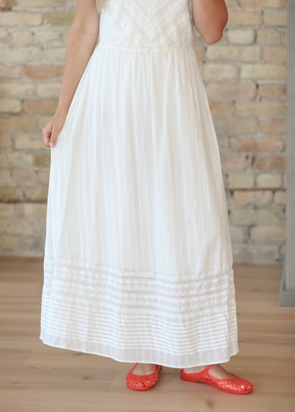 Heartloom® Jolie Eggshell V-Neck Dress FF Dresses