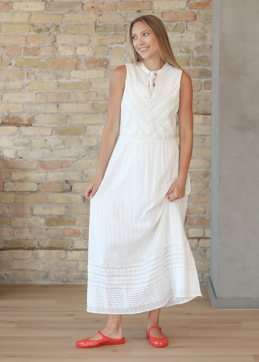 Heartloom® Jolie Eggshell V-Neck Dress FF Dresses