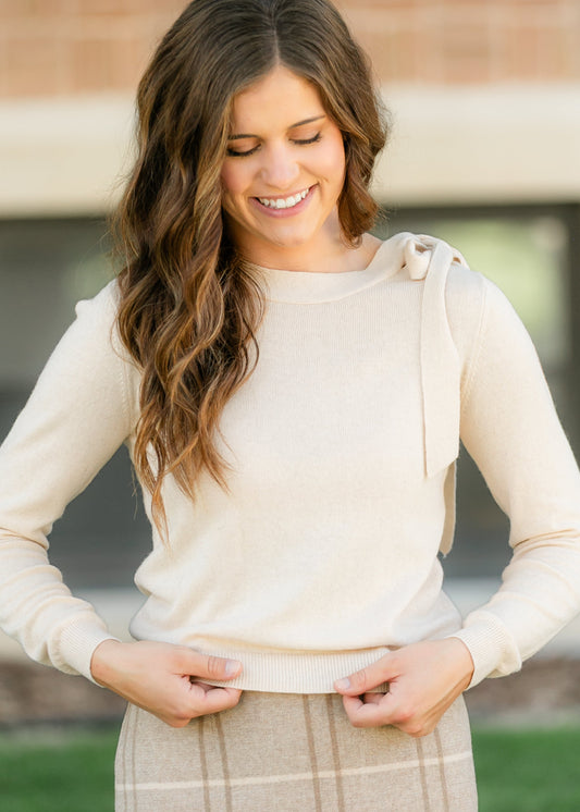 Heartloom® Lissa Bow Sweater FF Tops