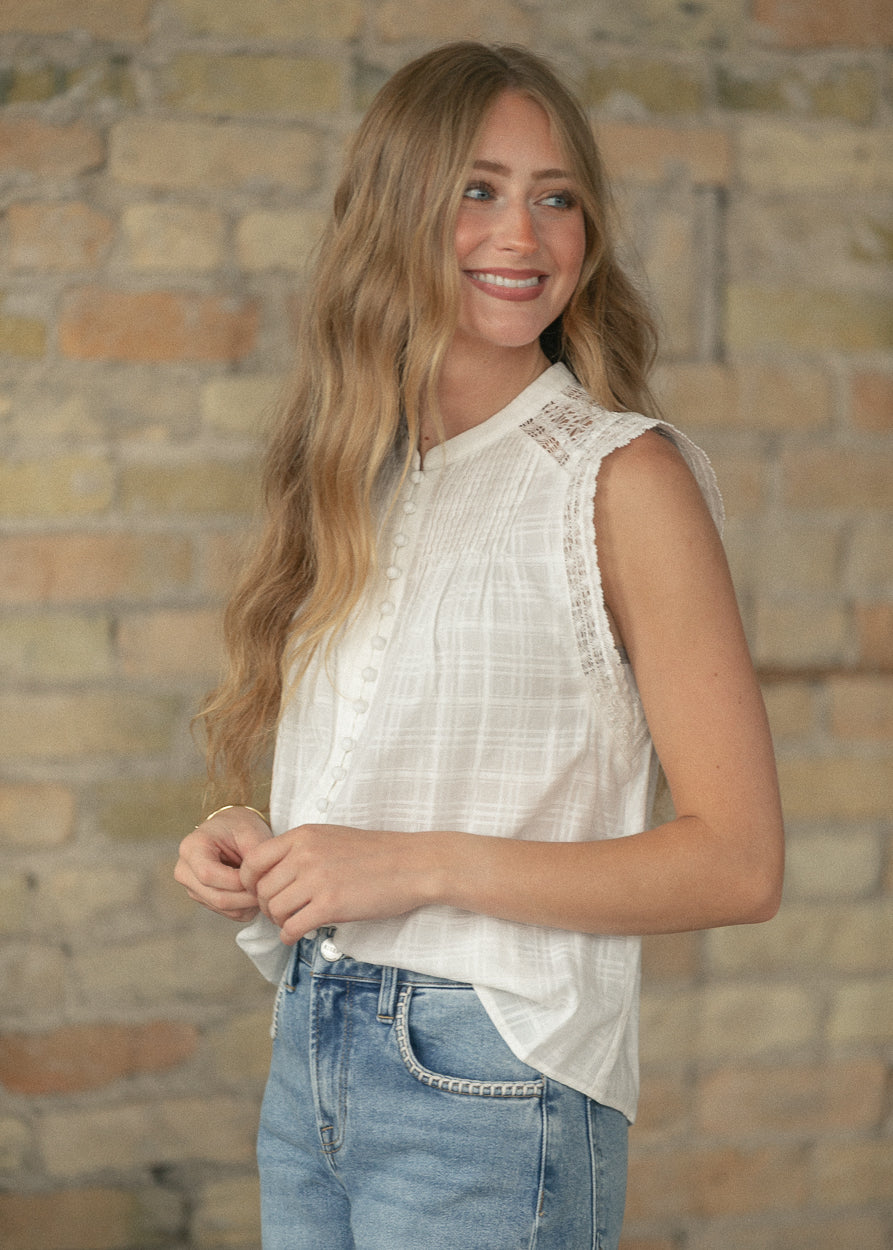 Heartloom® Sola Sleeveless Top FF Tops