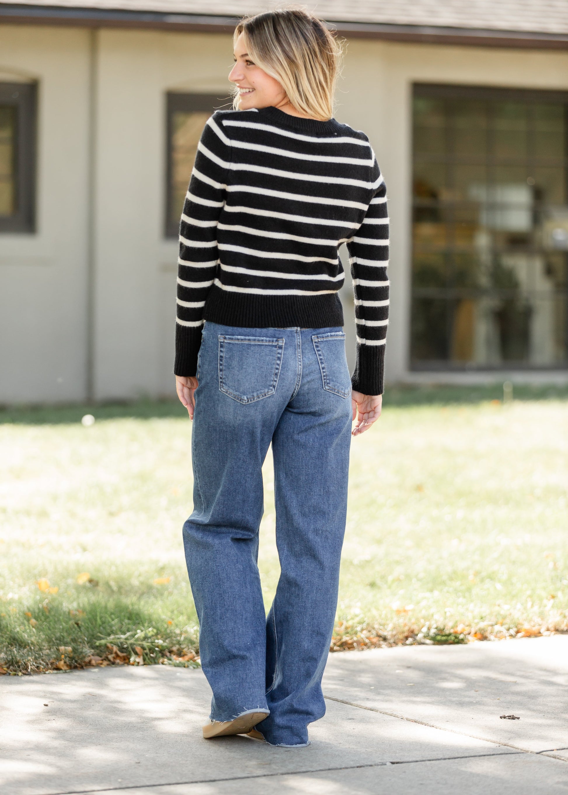 High Rise Clean Cut Raw Hem Wide Jeans FF Pants