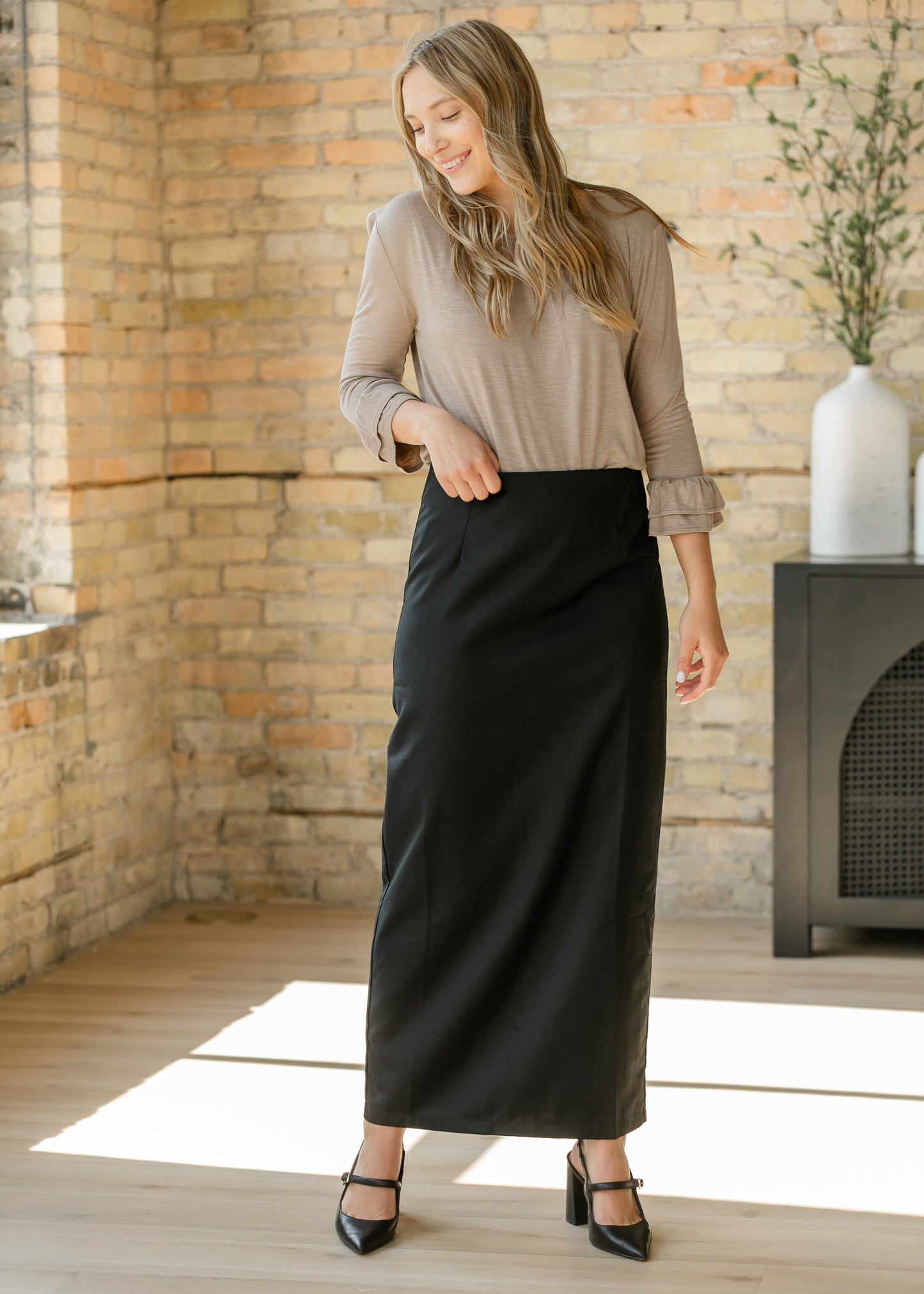 Hollis Long Maxi Skirt IC Skirts