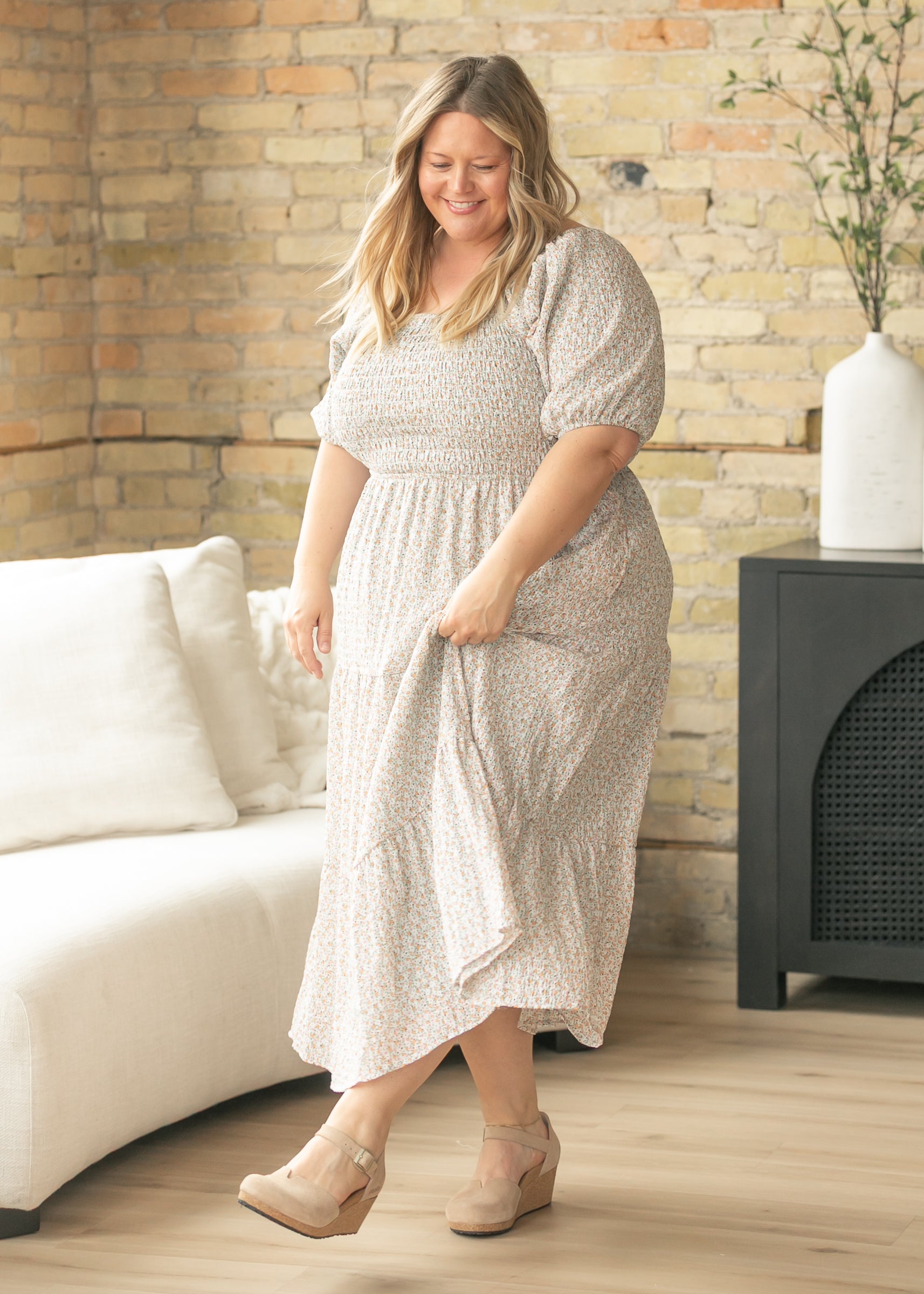 Indy Honeybloom Floral Smocked Midi Dress XS