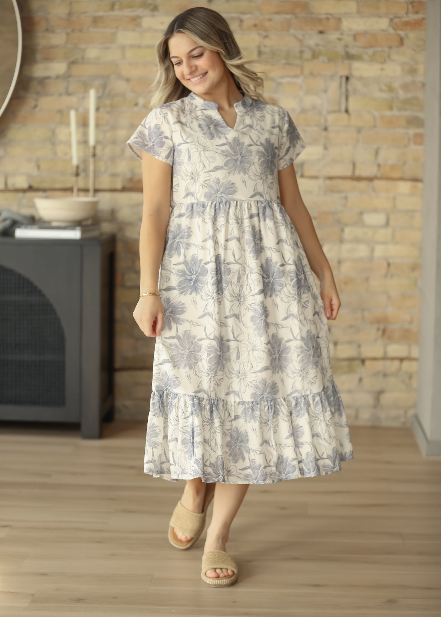 Jaydrien Blue Floral Short Sleeve Midi Dress IC Dresses