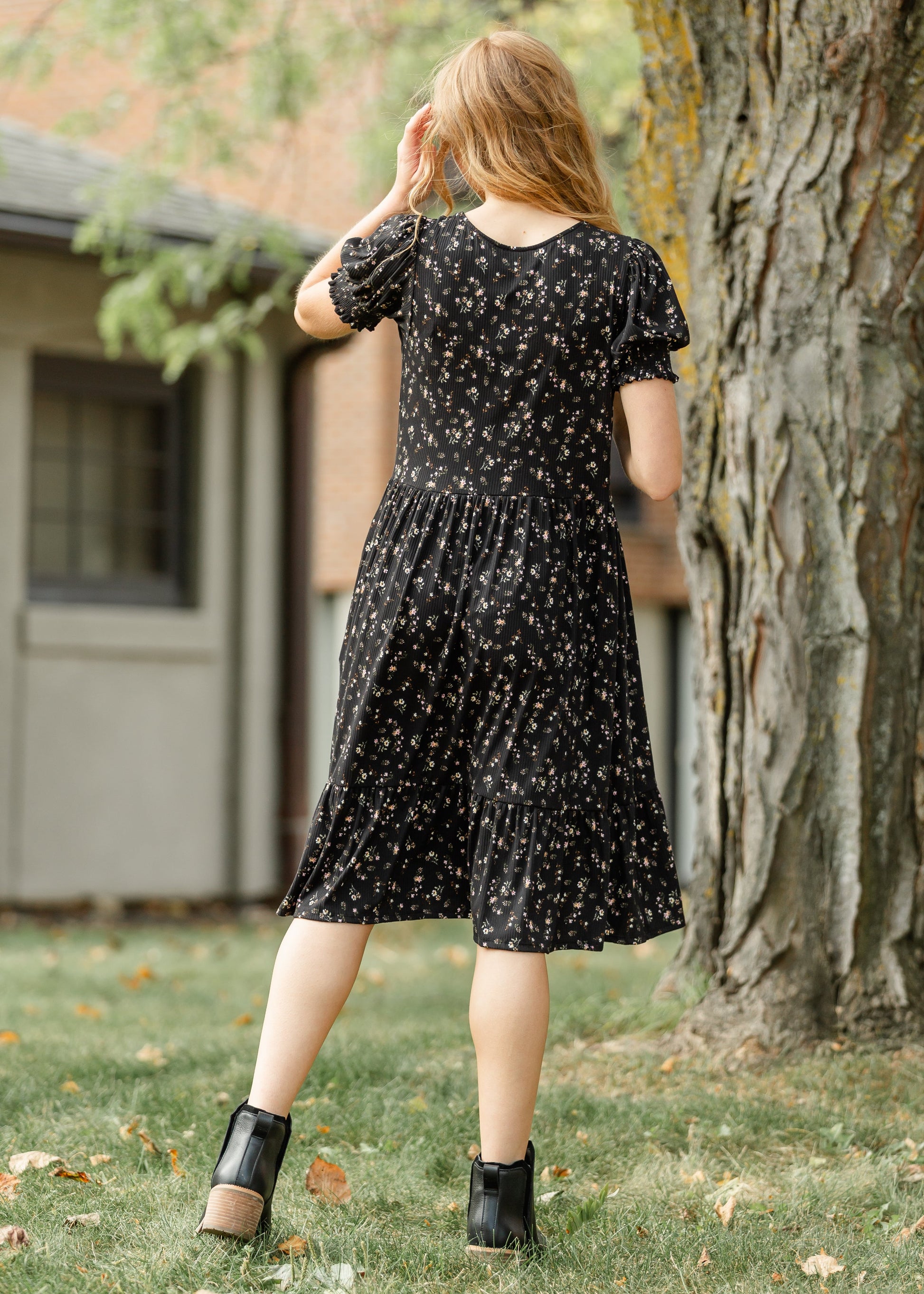 Jess Short Sleeve Midi Dress IC Dresses