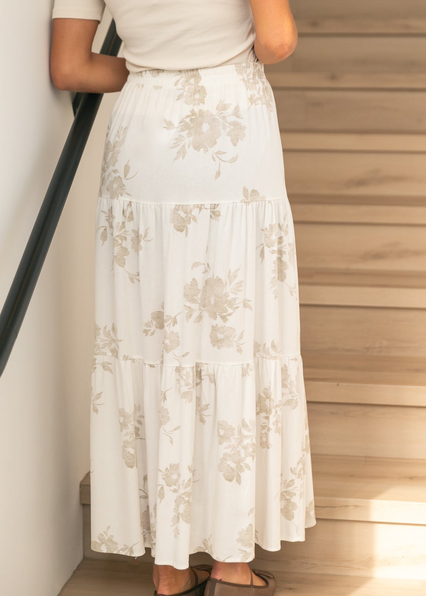 Jill Floral Stretch Waist Floral Tiered Maxi Skirt IC Skirts