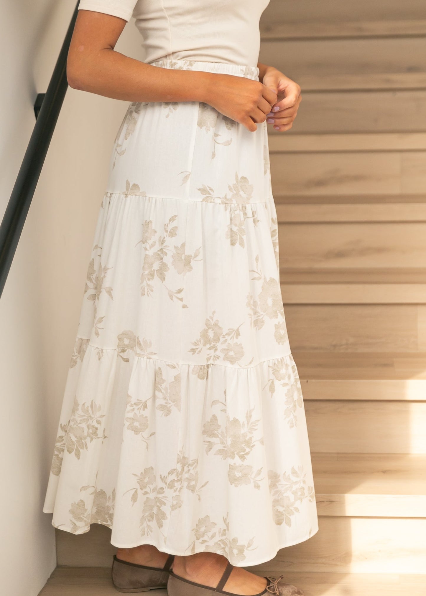 Jill Floral Stretch Waist Floral Tiered Maxi Skirt IC Skirts