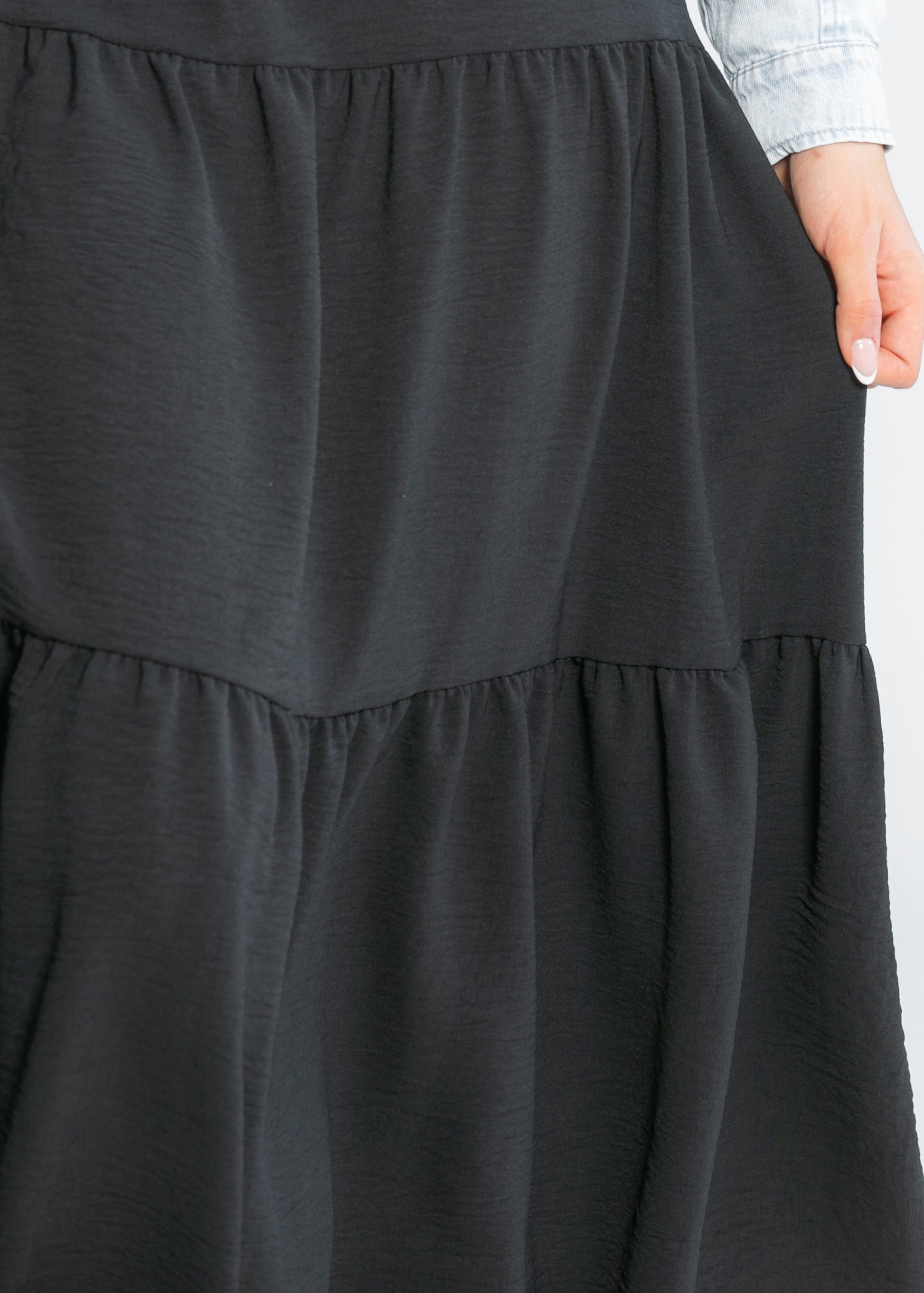 Jill Stretch Waist Tiered Maxi Skirt IC Skirts