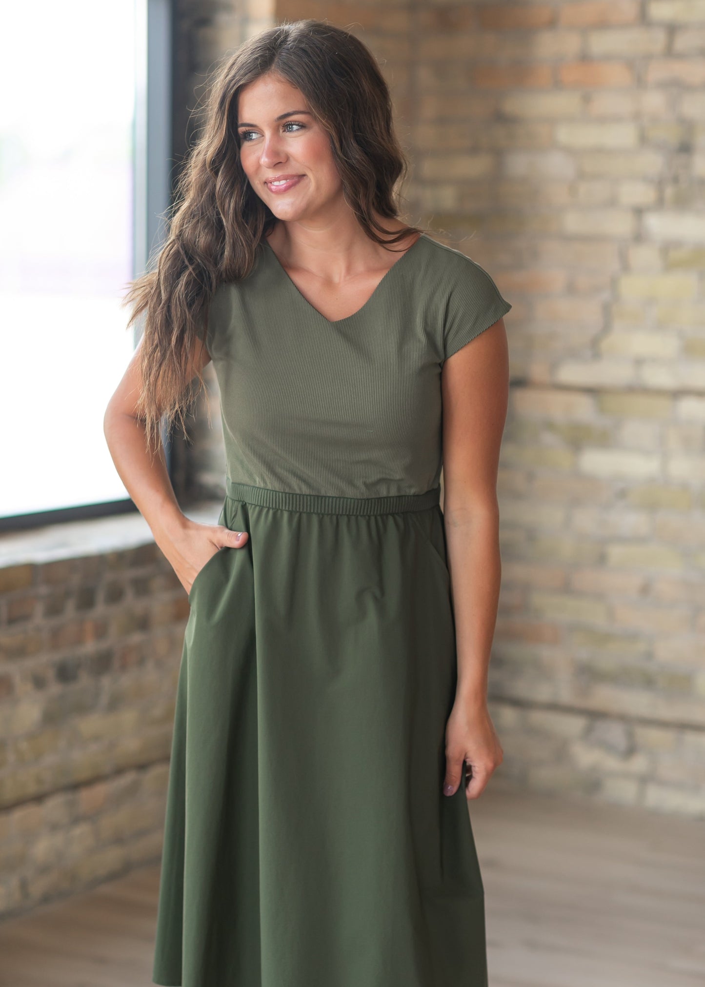 Kate Cap Sleeve Midi Dress IC Dresses