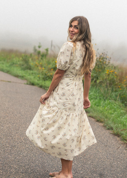 Katrina Half Sleeve Floral Midi Dress IC Dresses