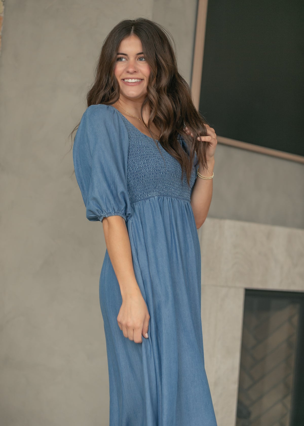 blue chambray maxi dress Kayleen Smocked Bodice – Inherit Co Size:24-REG True to size with bridesmaids dress wedding dress Blue Sparkly Tulle Lace