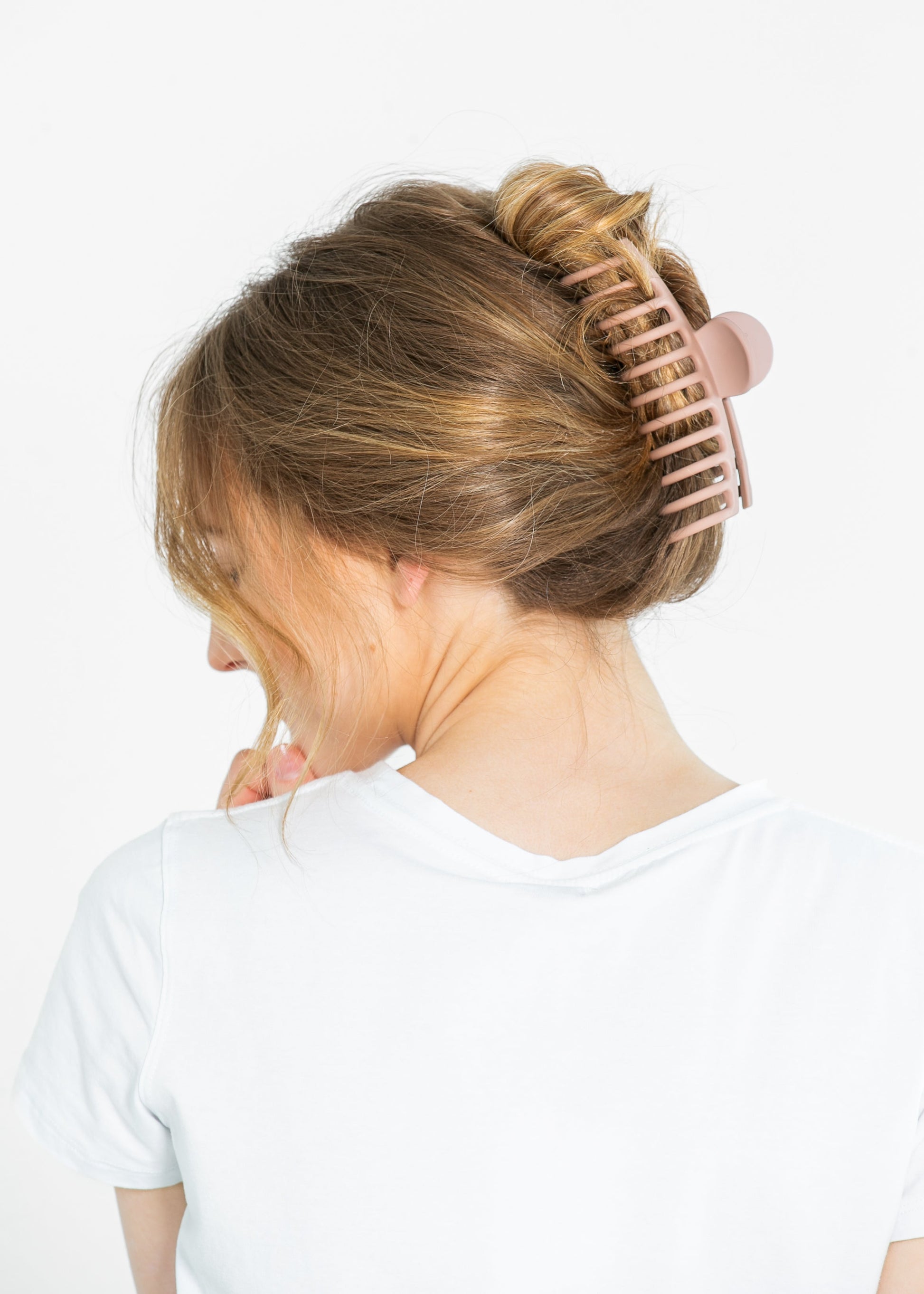 Kitsch™ Oversized Recycled Plastic Assorted Claw Clips Accessories