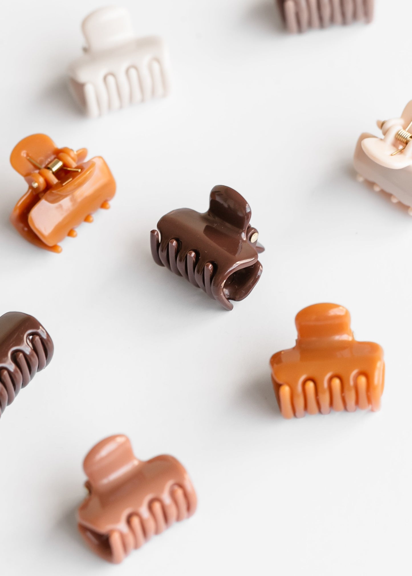 KITSCH™ Recycled Plastic Mini Cloud Clips 8pc Set Accessories