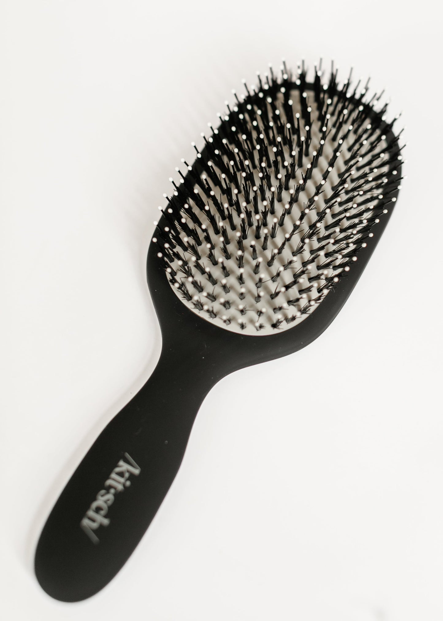 Kitsch™ Smooth & Polish Brush FF Home + Lifestyle