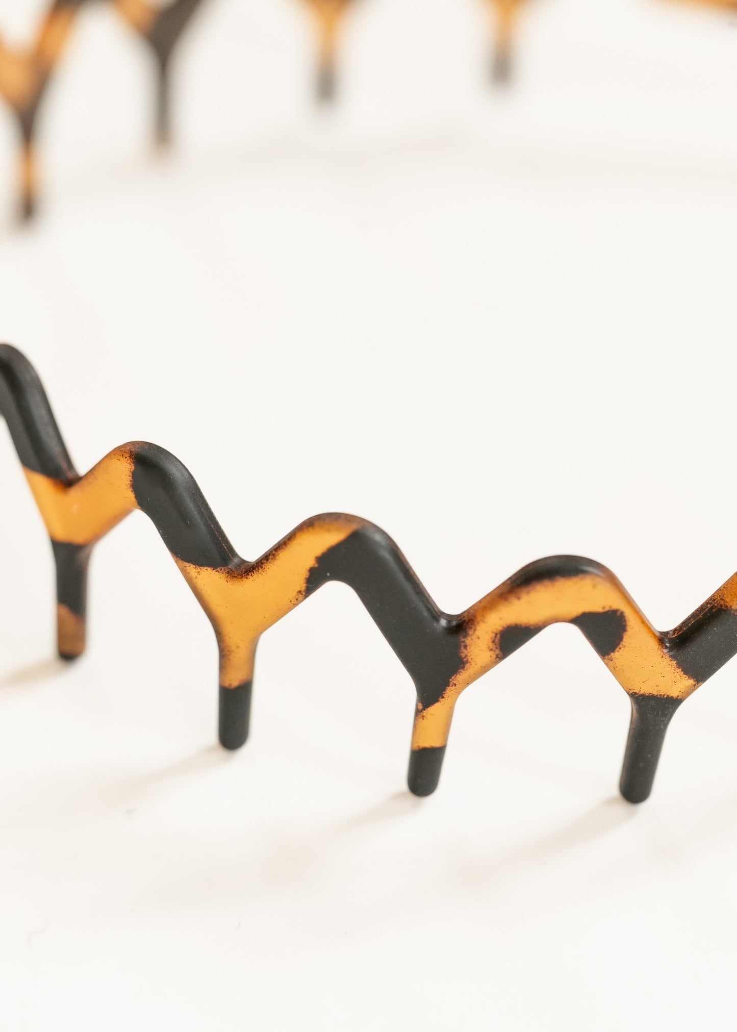 Kitsch™ Zig Zag Headband-2pc Accessories