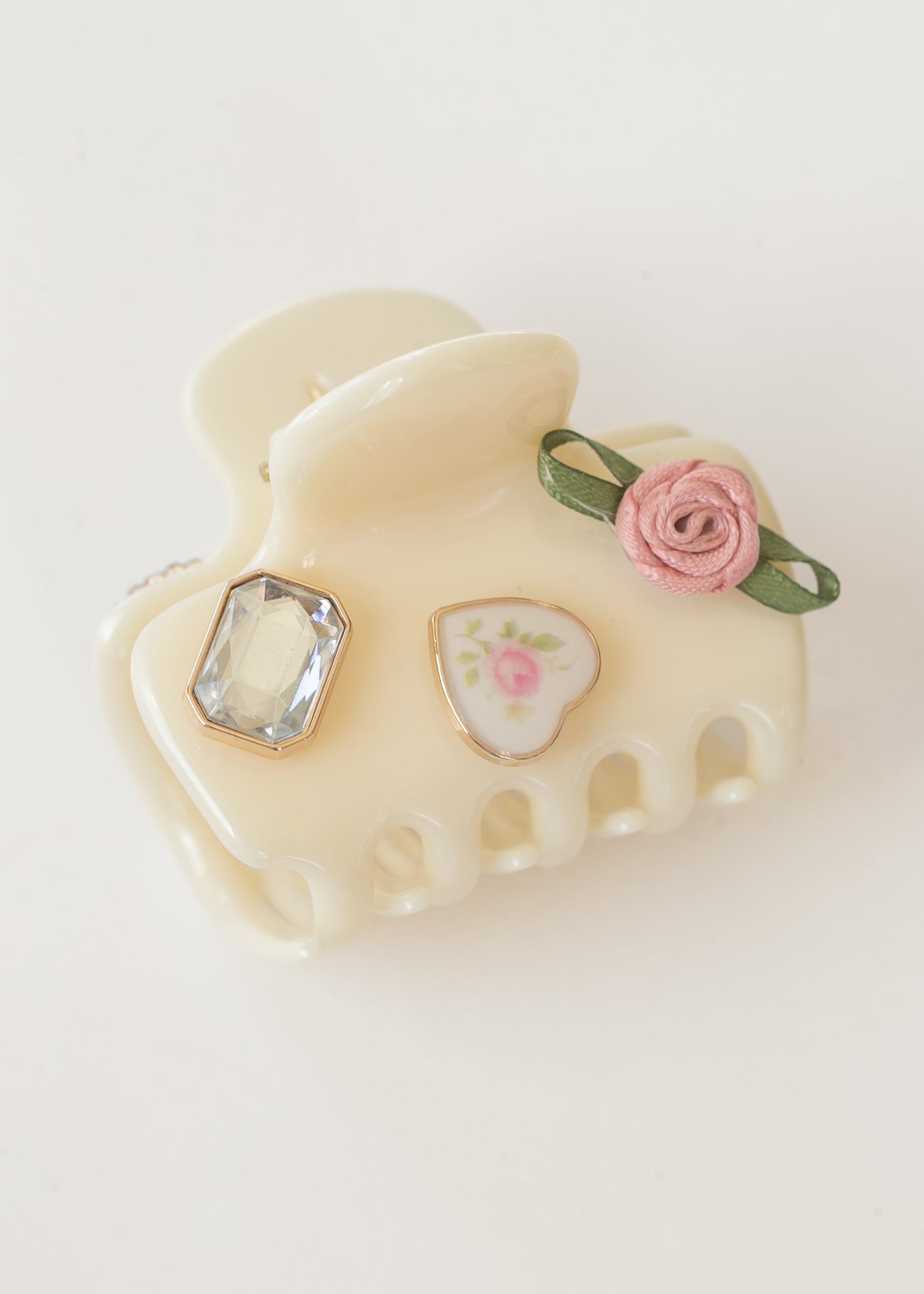 Kitschpop™️Vintage Cloud Clip 7pc Set Accessory
