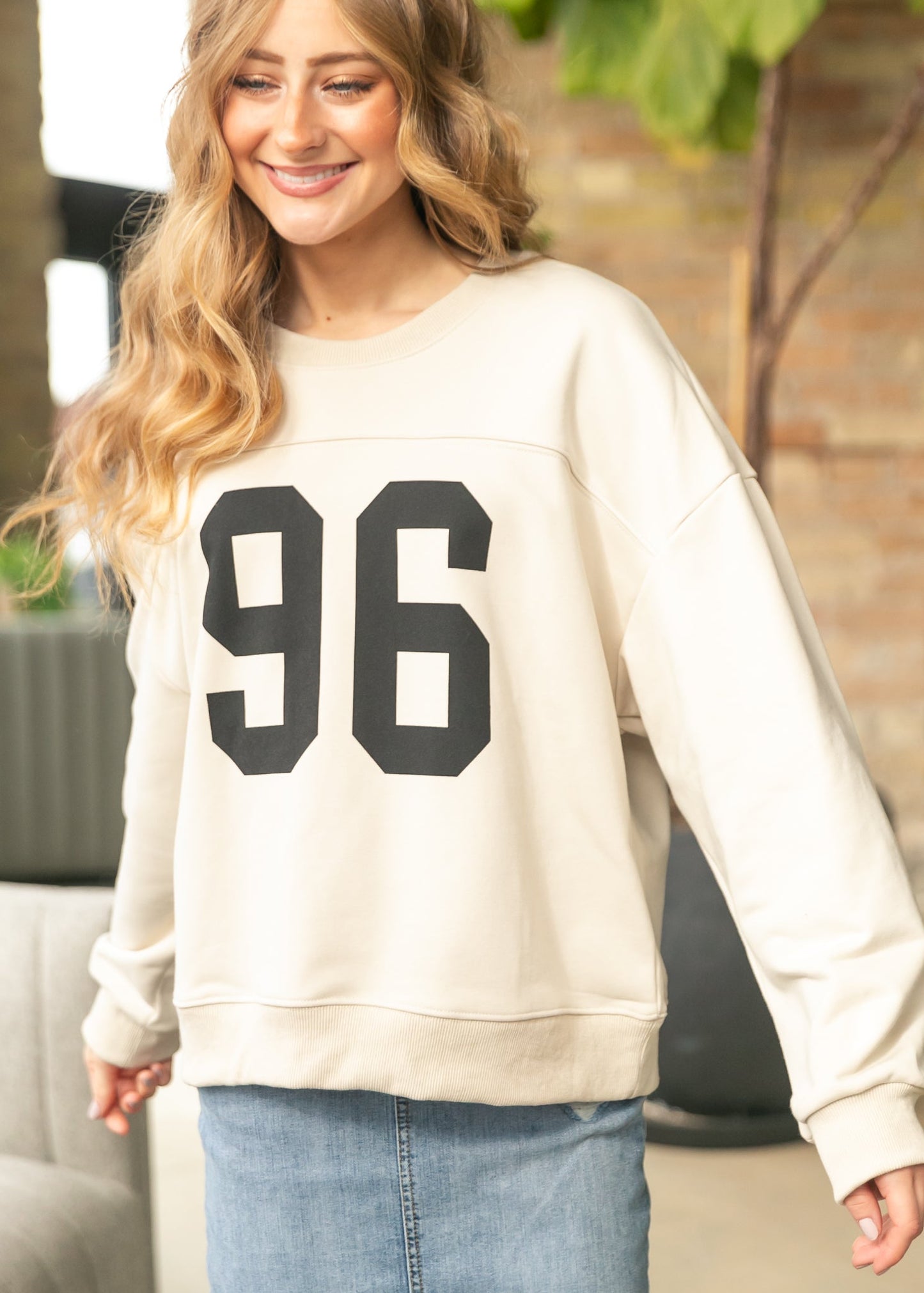 Knit Printed Number Graphic Sweatshirt FF Tops