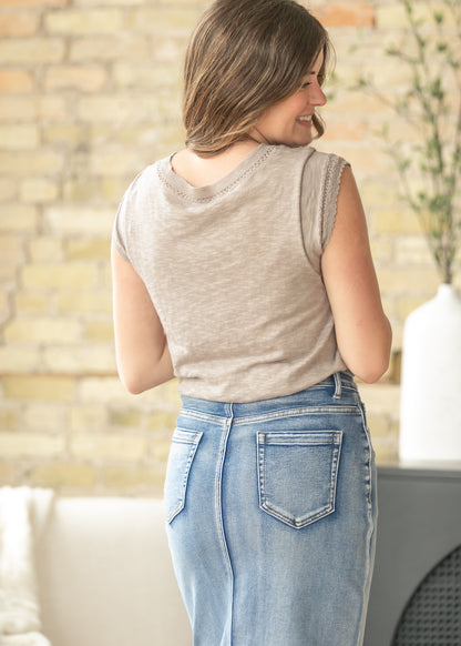 Knit Rib Detail Front Pocket Top FF Tops
