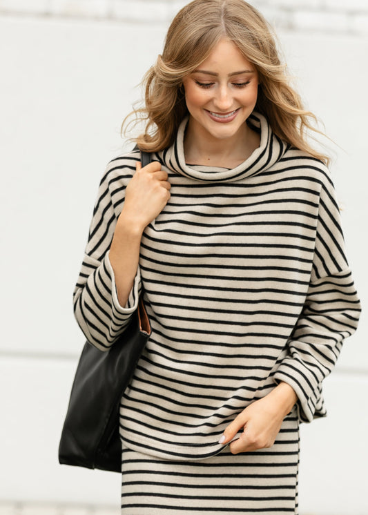 Knit Striped Long Sleeve Turtleneck Top FF Tops