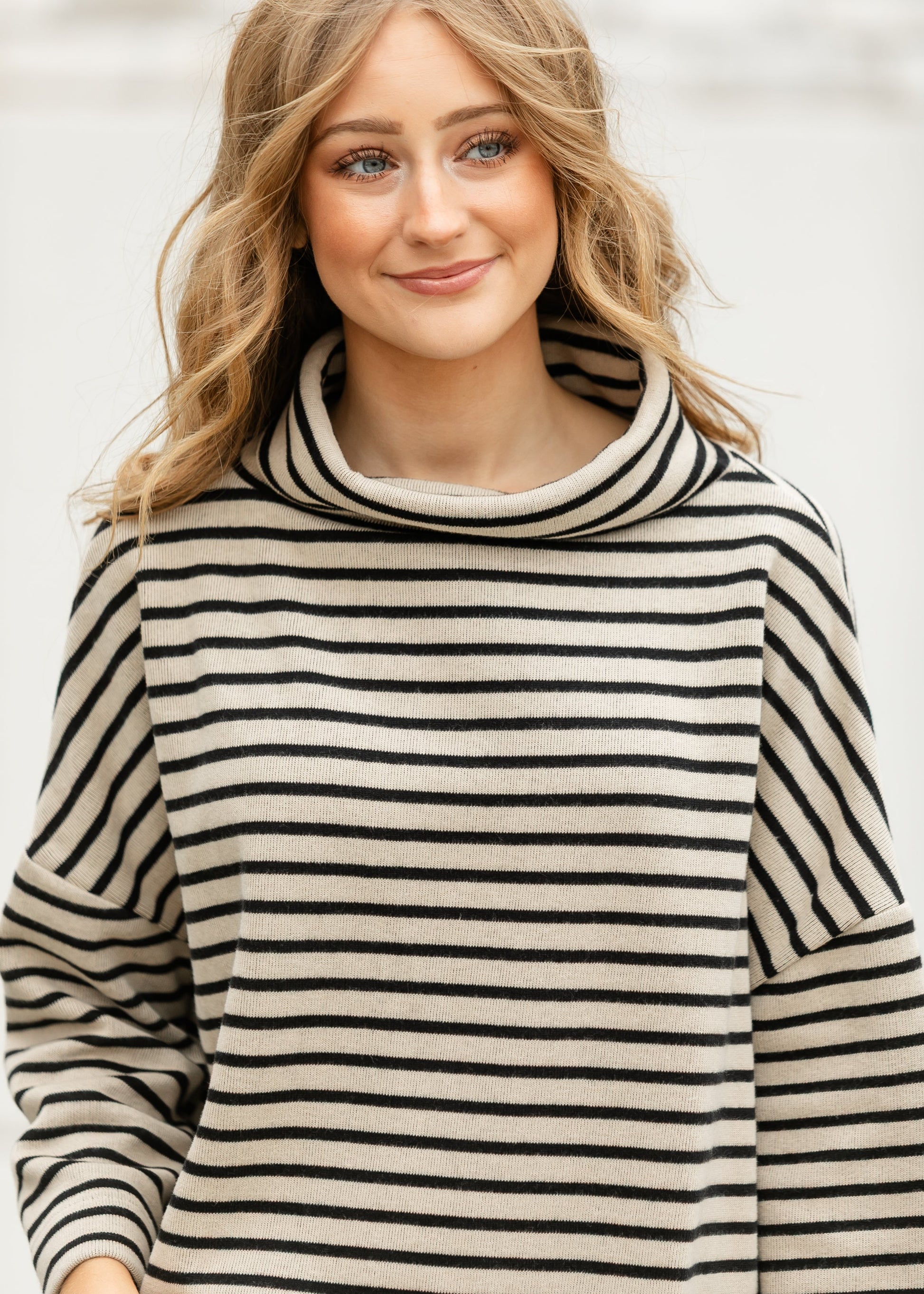 Knit Striped Long Sleeve Turtleneck Top FF Tops