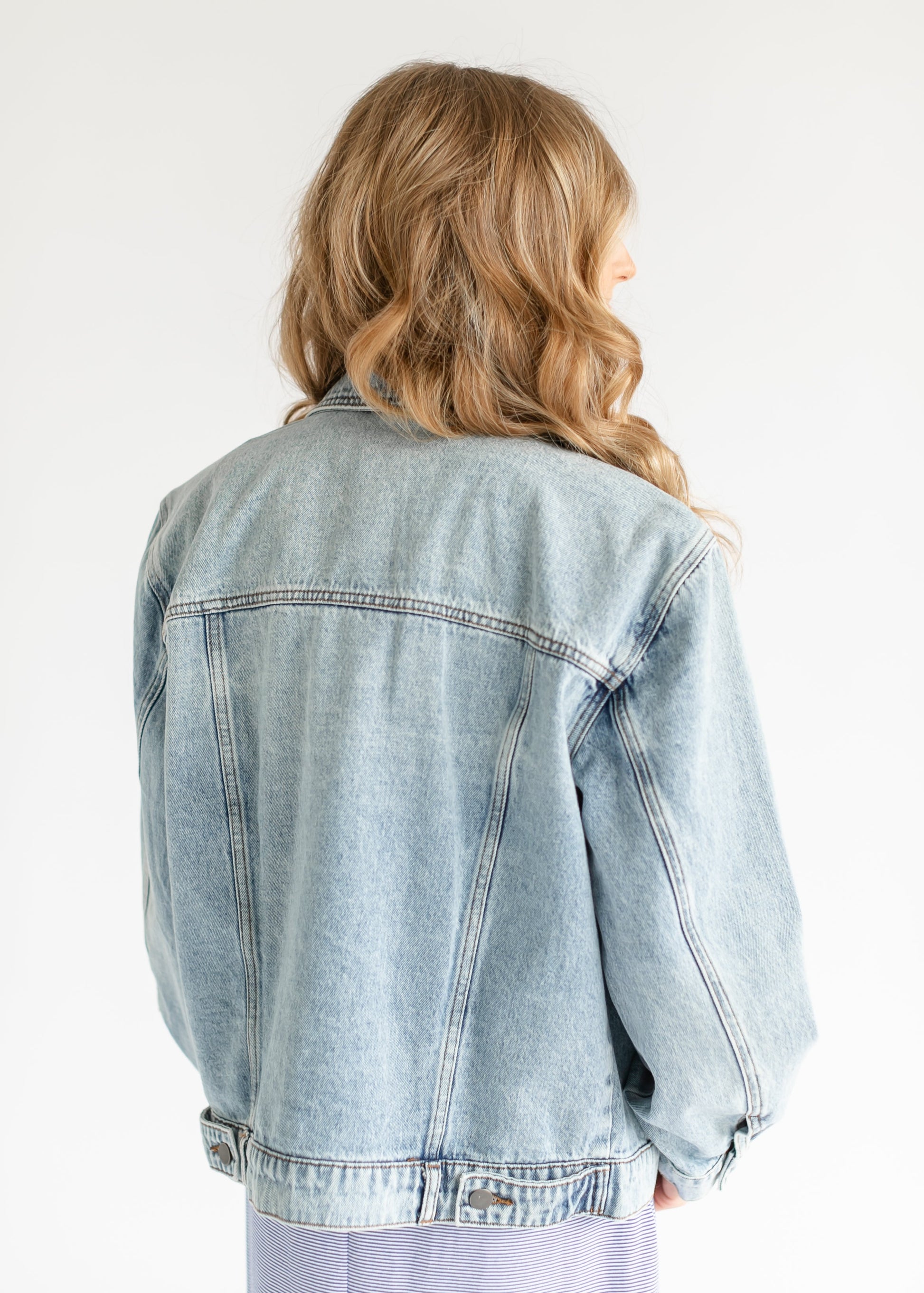 Kut from the Kloth® Emmy Light Wash Oversized Denim Jacket FF Tops