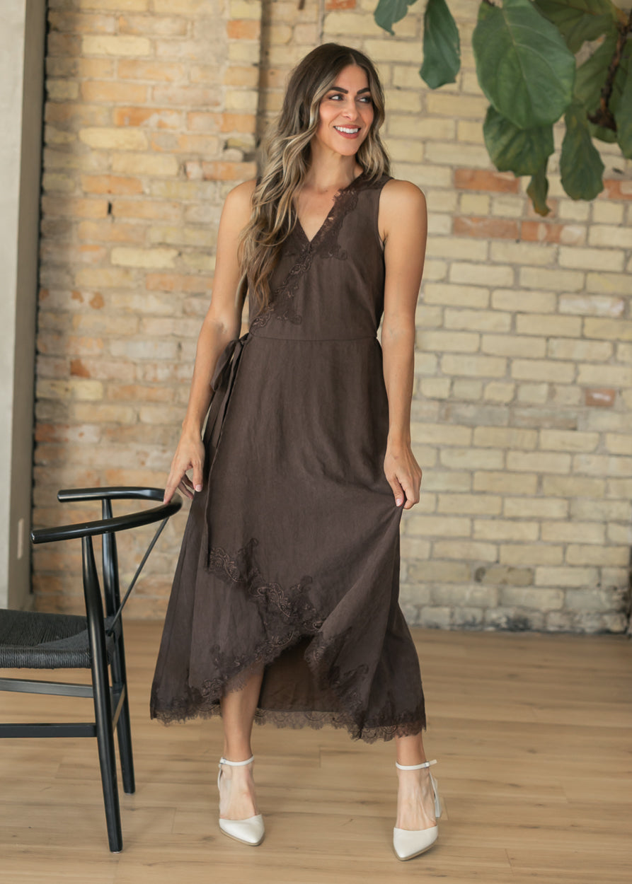 Lace Trim V-neck Midi Dress FF Dresses S