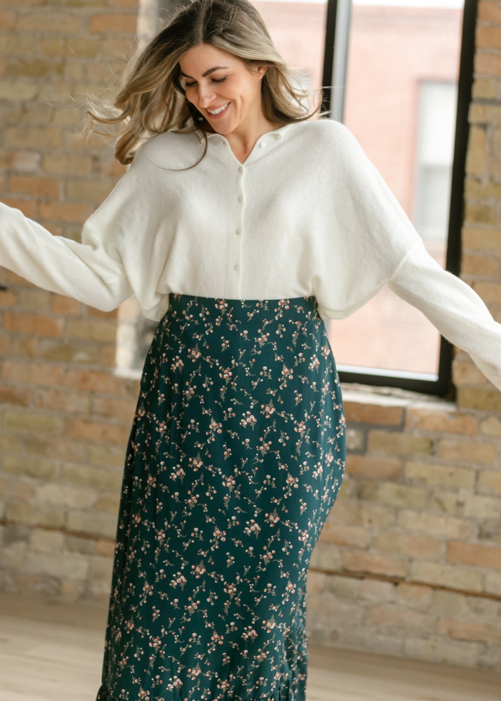 Lightweight Button Up Knit Cardigan FF Layering Essentials