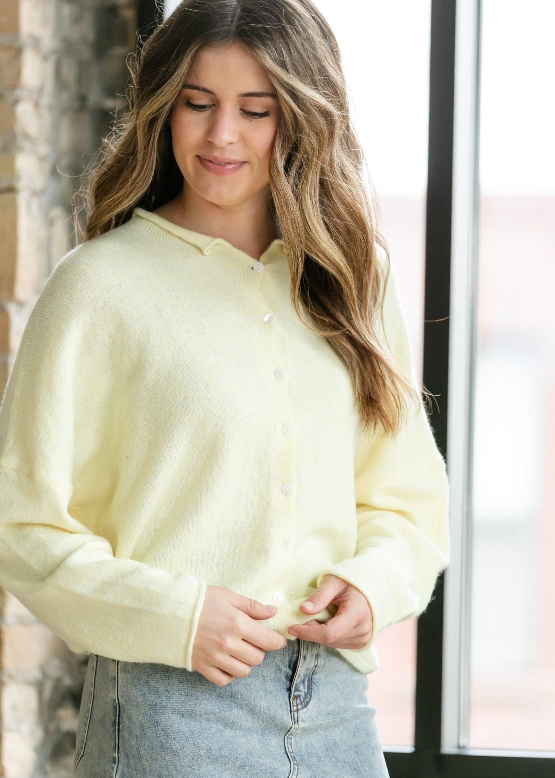 Lightweight Button Up Knit Cardigan FF Layering Essentials