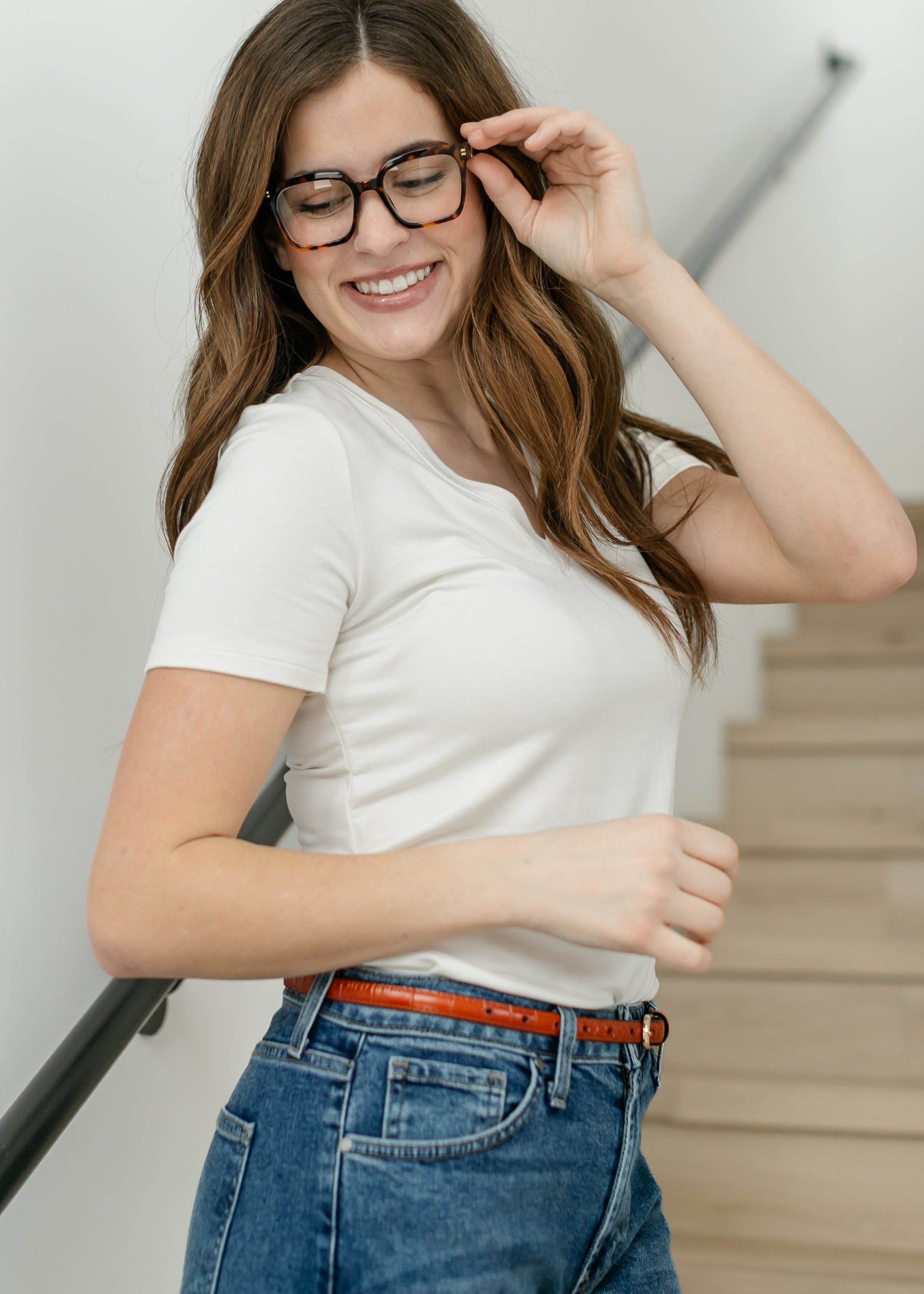 LIVERPOOL® Short Sleeve V-Neck Knit T-Shirt FF Tops